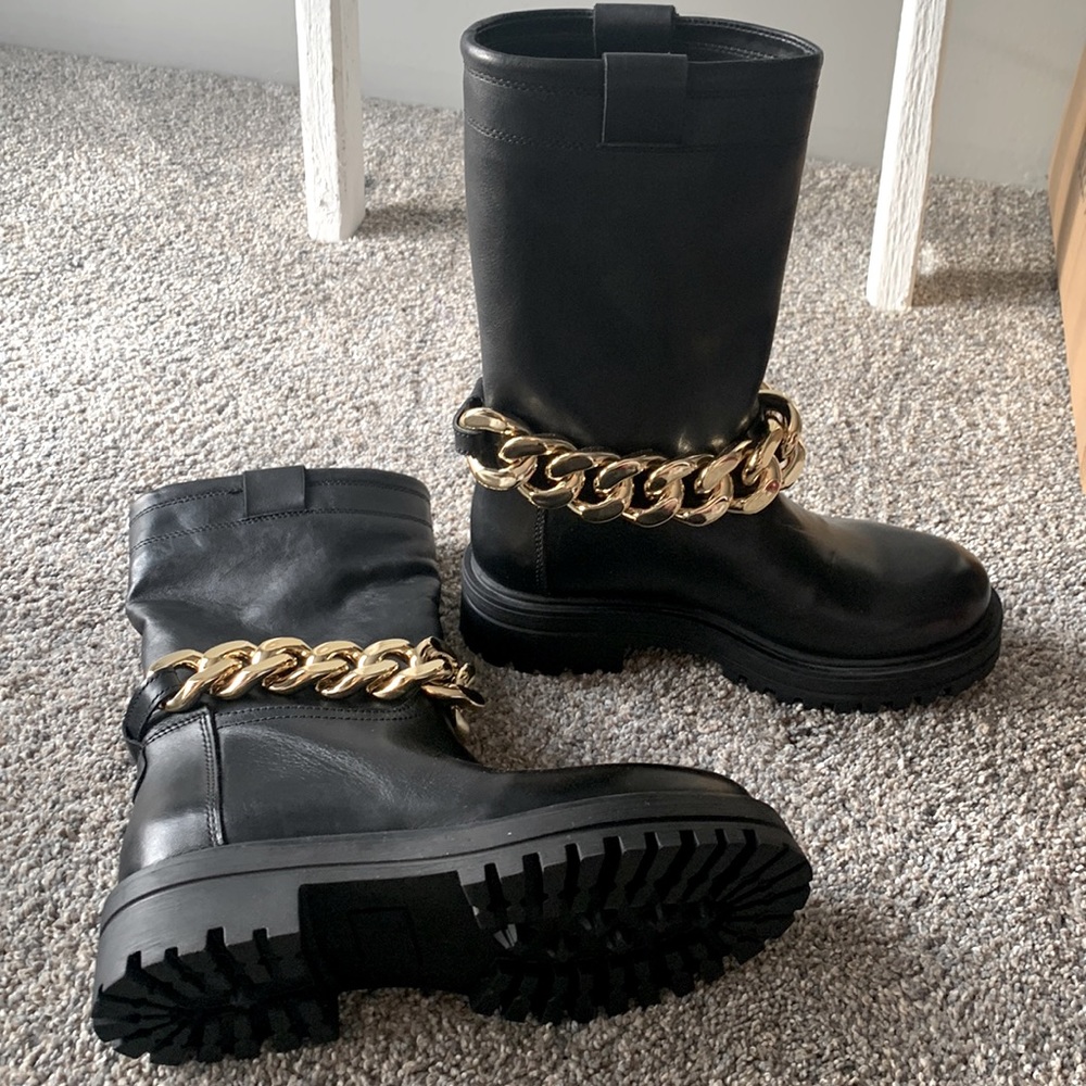 Steve Madden Devotion boots size 37/7